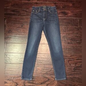 Lucky Brand Dark Wash Skinny Jeans Size 6 (28)